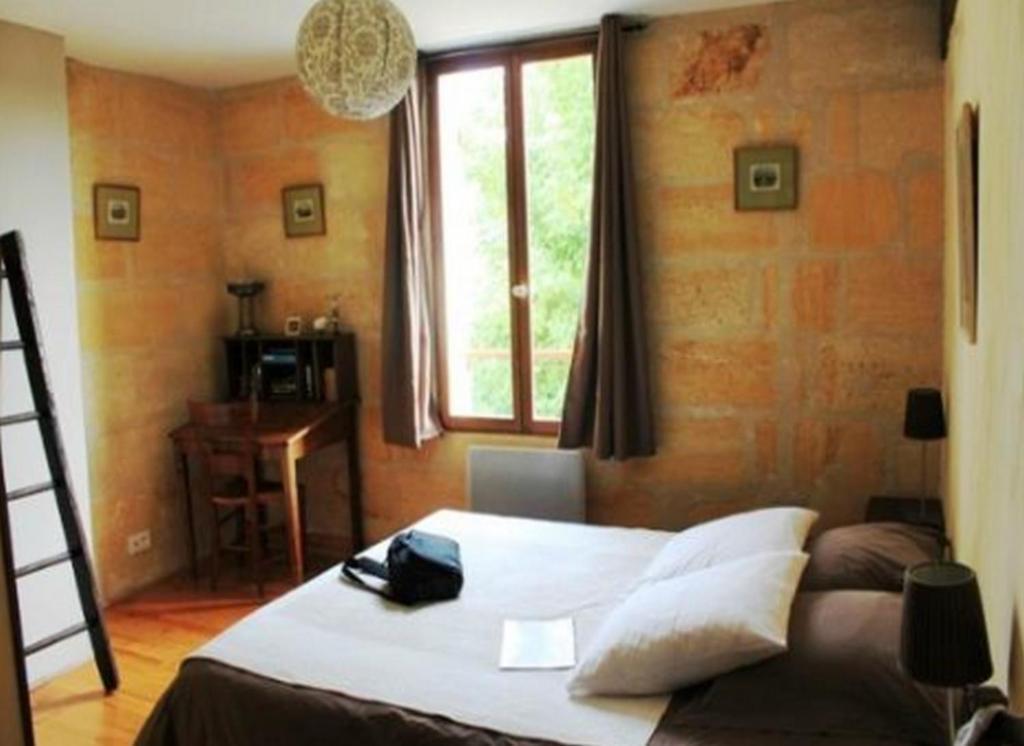 La Petite Madeleine Hotel Castillon-la-Bataille Luaran gambar