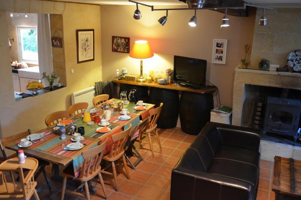 La Petite Madeleine Hotel Castillon-la-Bataille Luaran gambar